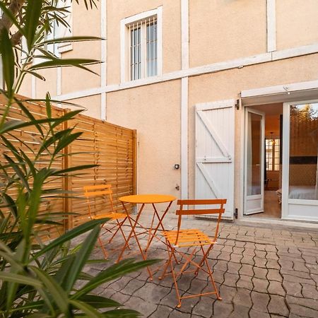 Le Vintage Appartement Tarbes Buitenkant foto
